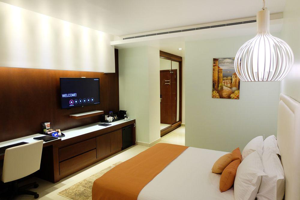 Burj On Bay Hotel Dżunija Zewnętrze zdjęcie