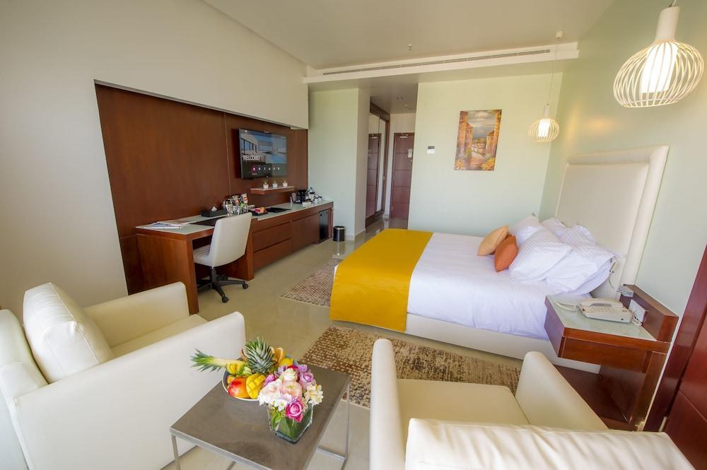 Burj On Bay Hotel Dżunija Zewnętrze zdjęcie