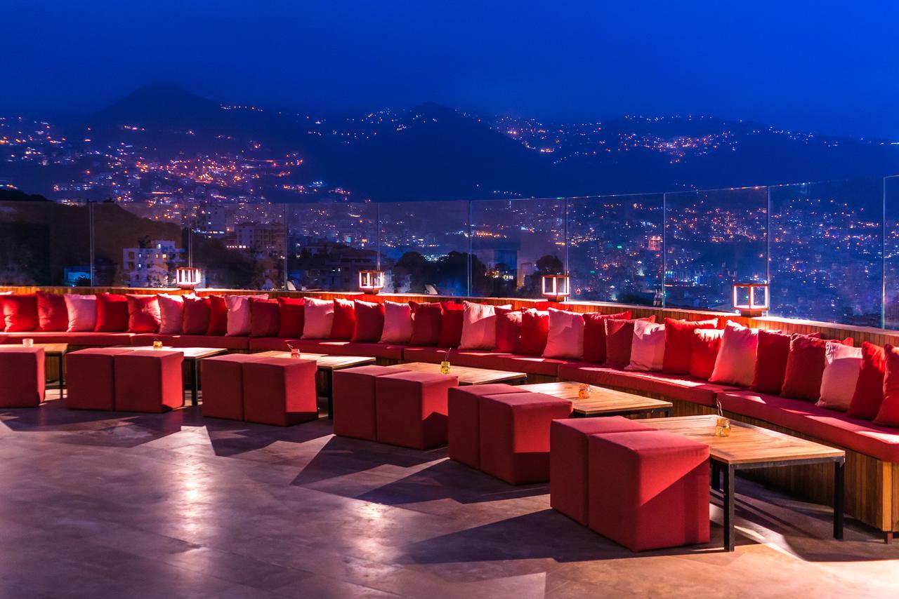 Burj On Bay Hotel Dżunija Zewnętrze zdjęcie