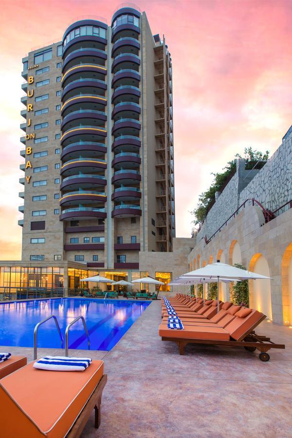 Burj On Bay Hotel Dżunija Zewnętrze zdjęcie